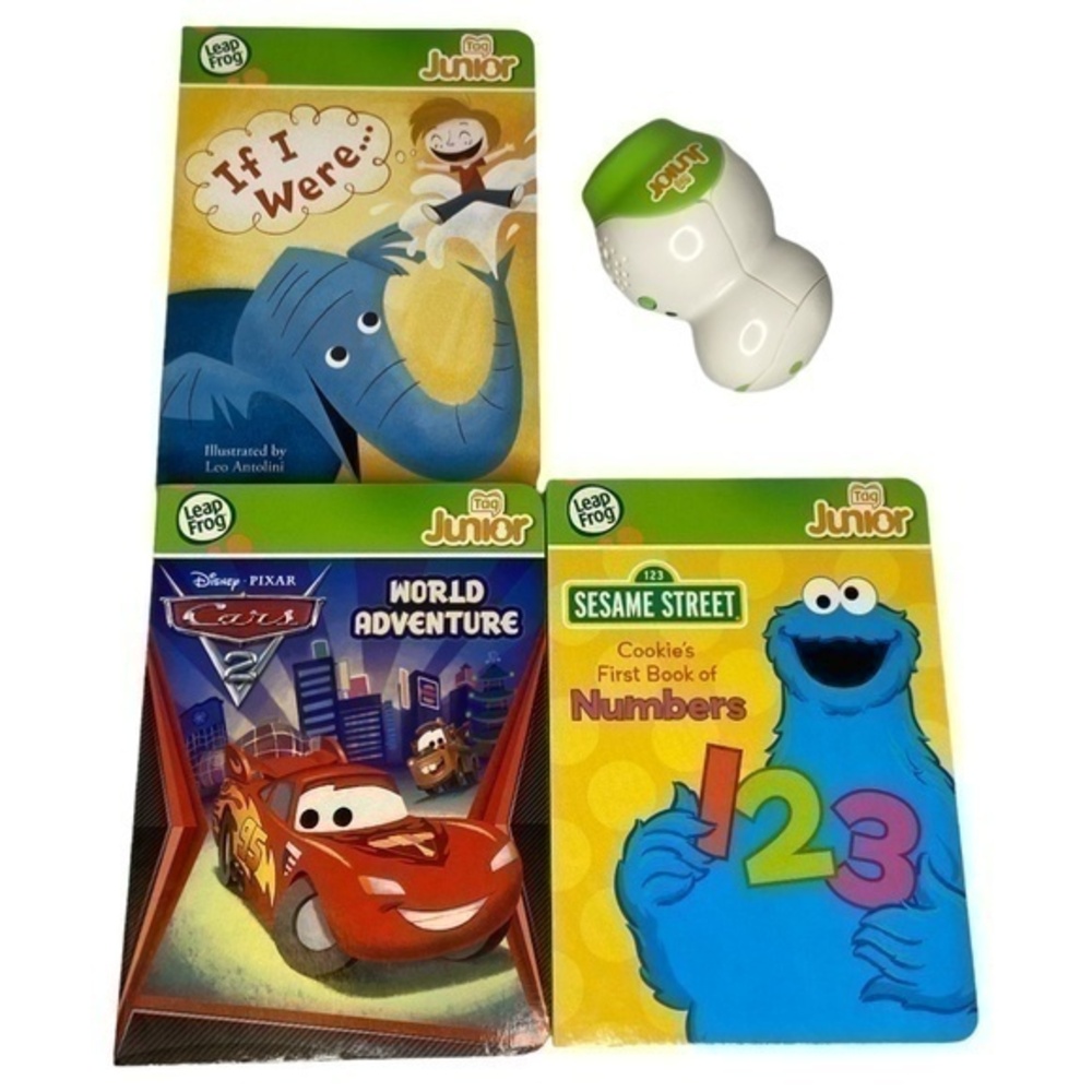 Leap Frog Tag Junior Book Reading System Bundle with Reading Device Pal 3 Books